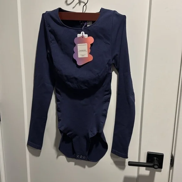 Yitty Fabletics Nearly Naked Shapewear Long Sleeve Bodysuit, Wild Nights M/L NWT - Picture 3 of 10